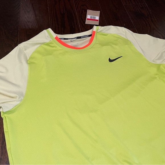 Nike tennis - Professional Player Sample - Picture 2 of 12